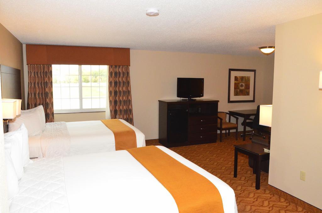 Cobblestone Inn & Suites - Lake View Værelse billede